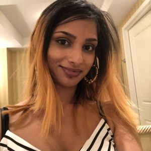 Meet your Posher, Sharlene